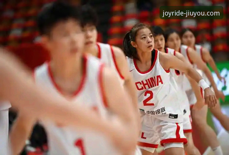 九游官网娱乐平台 中国女篮战术变阵与球员状态深度评测:一场从外线复苏到内线统治的胜利解析
